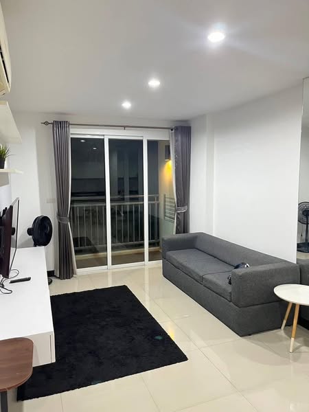 ขายคอนโดสุขุมวิท อโศก ทองหล่อ : Voque Sukhumvit 16 / 1 Bedroom (SALE WITH TENANT), โว๊ค สุขุมวิท 16 / 1 ห้องนอน (ขายพร้อมผู้เช่า) F191