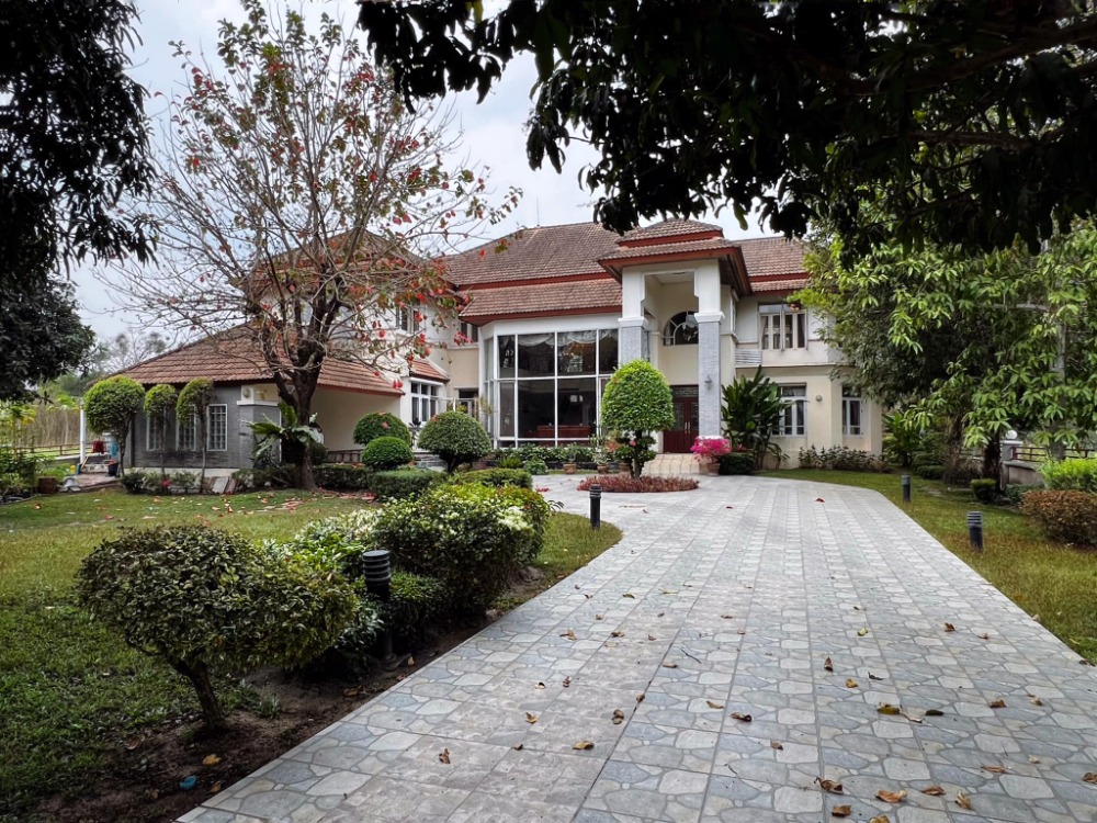 For SaleHouseMin Buri, Romklao : 🔥 House For [ Sell ] - Single House with 2 storeys, private pool in with superior decorated, [ 3 Beds, 5 Baths ] Fully furnished in Windsor Park & Golf Club.