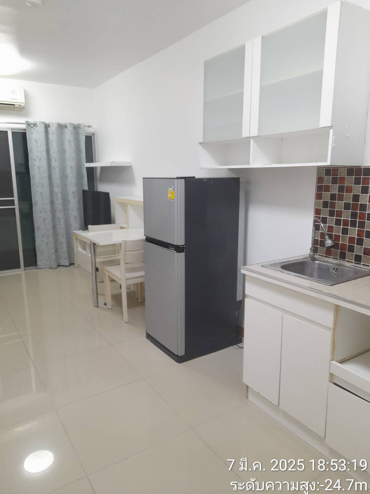 For RentCondoRama9, Petchburi, RCA : KC C15 Condo for Rent ASO-Ratchada 1 bedroom, 1 bathroom, size 35 sq.m., has a newly painted room, near MRT Rama 9 and Airport Link, Makkasan. Convenient transportation, near G Tower, Rama 9, near Fortuna Rama 9, Central Rama 9.