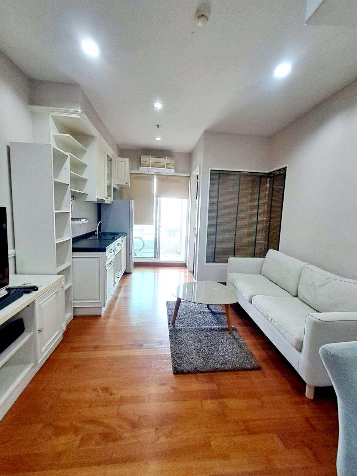 For RentCondoSathorn, Narathiwat : Ivy Sathorn 10 For Rent