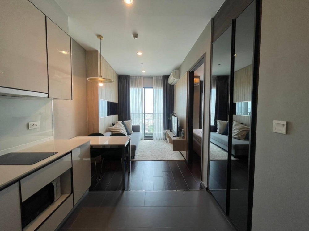 For SaleCondoSukhumvit, Asoke, Thonglor : Sell ​​high class C Ekkamai near the Ekkamai BTS BTS