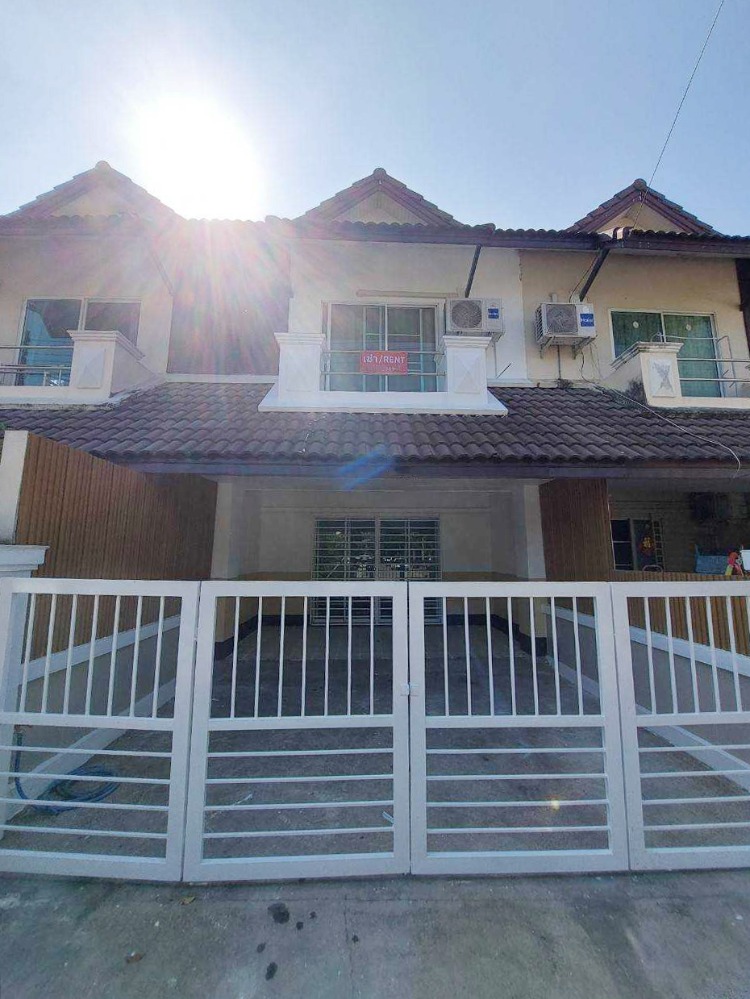 For RentTownhomeChiang Mai : Townhome for rent near by 10 min to Meechok Plaza, No.4H158