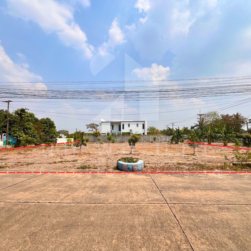 For RentLandPathum Thani,Rangsit, Thammasat : 📌 Land for rent in Muang Ek-Lak Six-Rangsit Thom 1 Rai, on 3 side roads