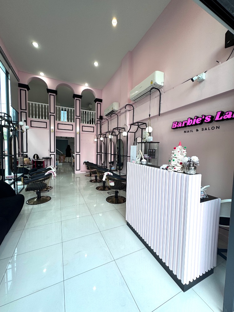 For LeaseholdRetail SpaceOnnut, Udomsuk : Can be lenient to the beauty salon, ready to continue