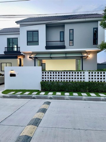 For RentHouseSamut Prakan,Samrong : HR2249 2-storey detached house for rent, Pimnara Srinakarin-Bangna Project Near Muang Kaew Golf Course