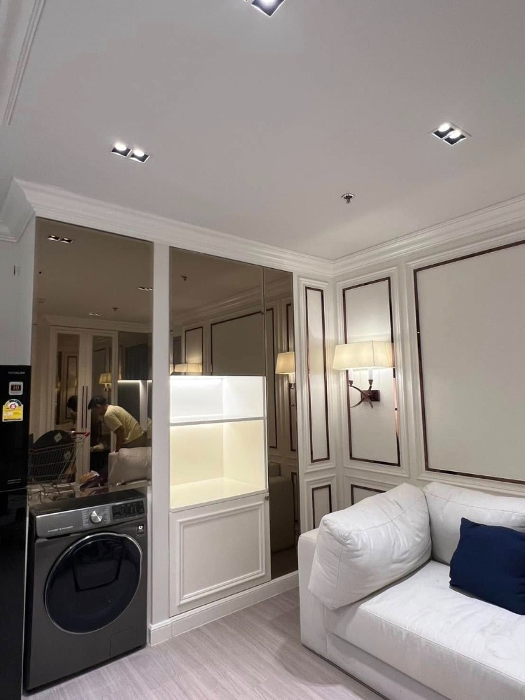 For RentCondoBang kae, Phetkasem : Condo, Floor 11, with beautiful decorative furniture for rent in Bang Khae-Petchkasem area, near BTS Phasi Charoen, only 55 meters.