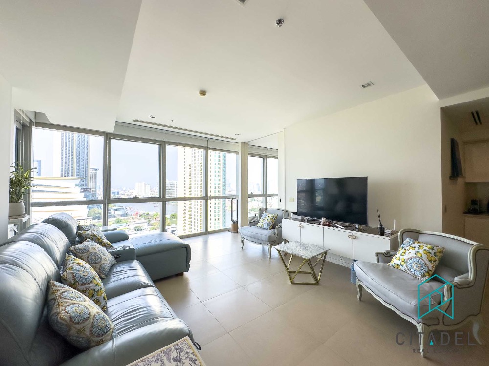 ให้เช่าคอนโดวงเวียนใหญ่ เจริญนคร : The River by Raimon Land - 2 Beds Condo for Rent Facing IconSiam!