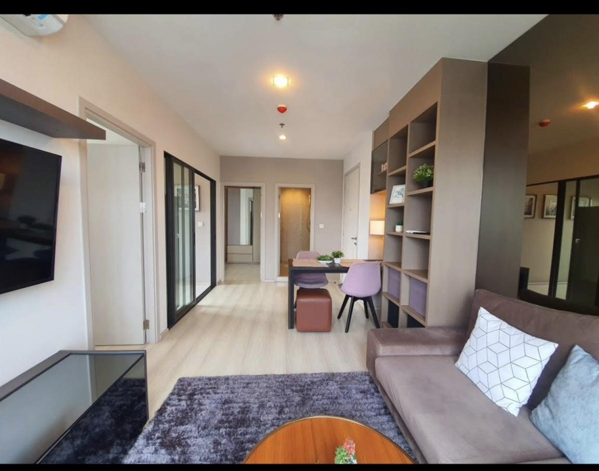 For RentCondoOnnut, Udomsuk : ❤️❤️Life Sukhumvit48, 2bedroom corner 55 sqm. N building, 11th floor room number line tel 0859114585. ❤️❤️- East and South facing, best ventilation- Fully furnished with built-in furniture and  Complete set of electric machines.- King Size bed 6" and