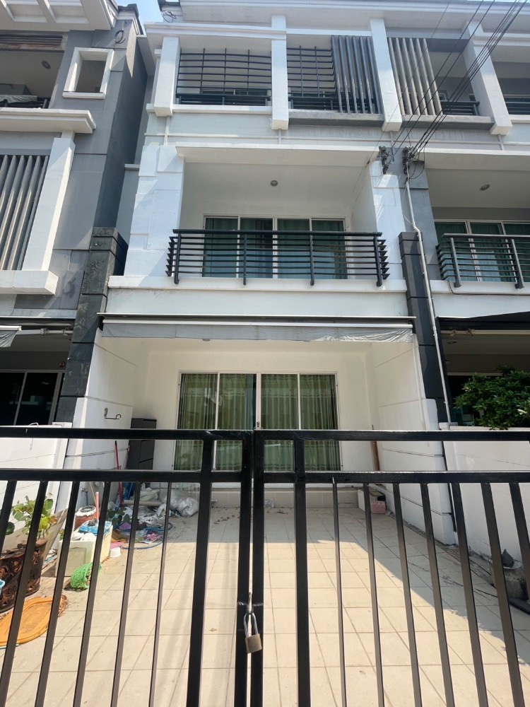 For RentTownhomeRama5, Ratchapruek, Bangkruai : 3 -story townhouse for rent, Ban Klang Mueang Ratchada-Wongsawang, near MRT, Tiwanon Intersection 🚝