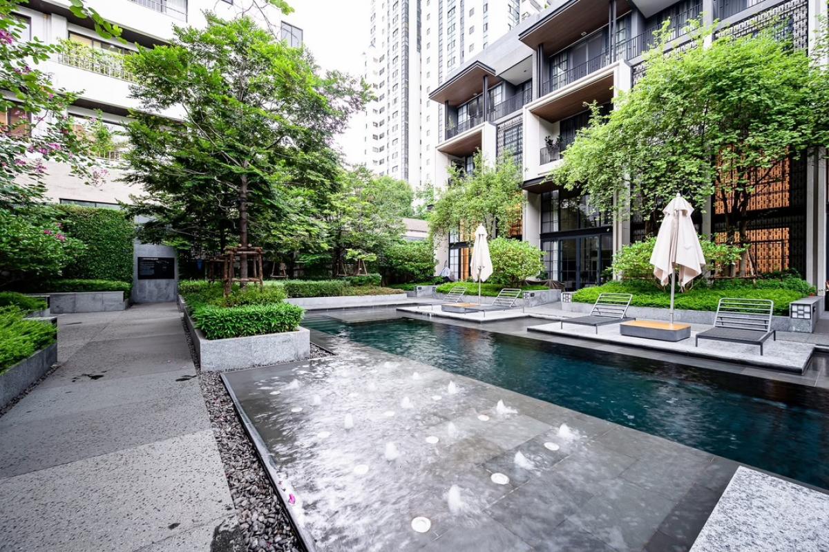 For RentHouseSukhumvit, Asoke, Thonglor : Rental : The Quarter 31 with Private Lift , 4 Beds 5 Bath , 4 Storeys , 425 sqm , 4 Parking Lot 

🔥🔥Rental Price : 280,000 THB / Month 🔥🔥 

#superluxuryhousebkk
#Ultraluxurycondo 
#luxuryhousebangkok 
#superluxurycondoforsale 
#อสังหาริมทย์ทรัพย์ 
#reales