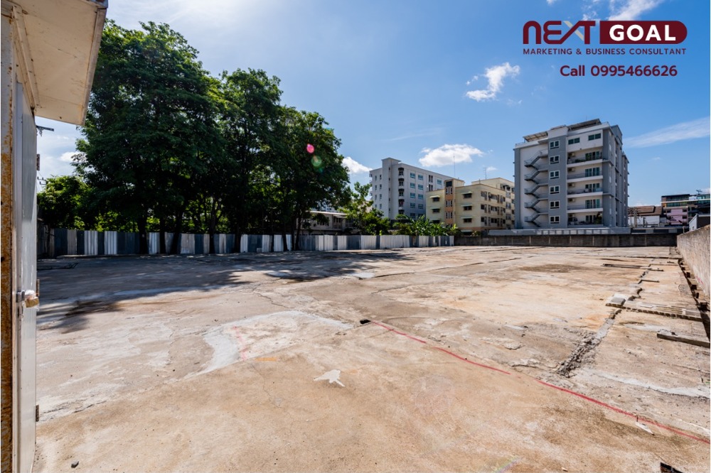 For SaleLandLadprao, Central Ladprao : 🏙️ Prime Land for Sale in Ladprao 🏙️