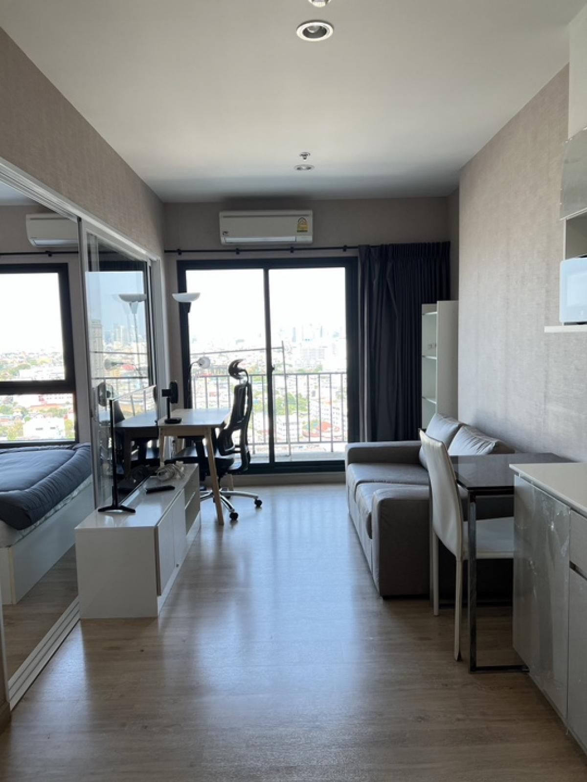 For RentCondoThaphra, Talat Phlu, Wutthakat : 🔥For rent urgently 🔥Condo Parkland Phetkasem-Tha Phra, 1 bedroom, size 32 sq m, 20th floor, east balcony. Near MRT Tha Phra