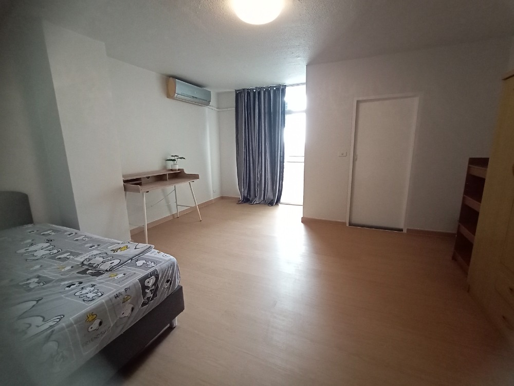 For RentCondoKasetsart, Ratchayothin : The cheapest rent, Benja Sriviphawadee Condo, Cheap, next to Vibhavadi Hospital, Kasetsart