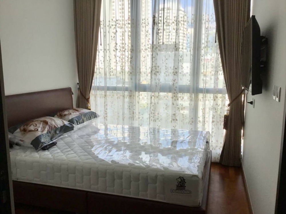 For RentCondoRatchathewi,Phayathai : Wish Signature Midtown siam 1 【𝐑𝐄𝐍𝐓】 🔥 Luxury Minimalist condo, airy, decorated with furniture in premium Complete facilities Ready to move in !! 🔥 Contact LINE ID: @hacondo