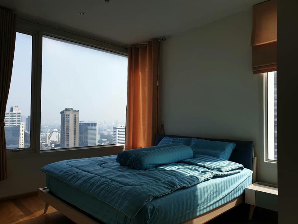 For RentCondoRatchathewi,Phayathai : Villa Rachatewi【𝐑𝐄𝐍𝐓】🔥Condo in the heart of the city, designed in Minimal Luxury style, spacious room. Premium furniture Perfect usable space With a panoramic city view🔥 Contact Line ID: @hacondo