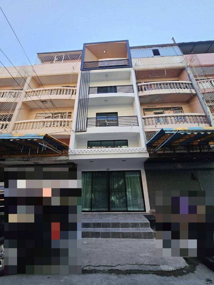 For SaleShop HouseMin Buri, Romklao : S2901, 4 -story commercial building for sale in Soi Sihaburanukit 6, newly decorated near the Min Buri Market Station.