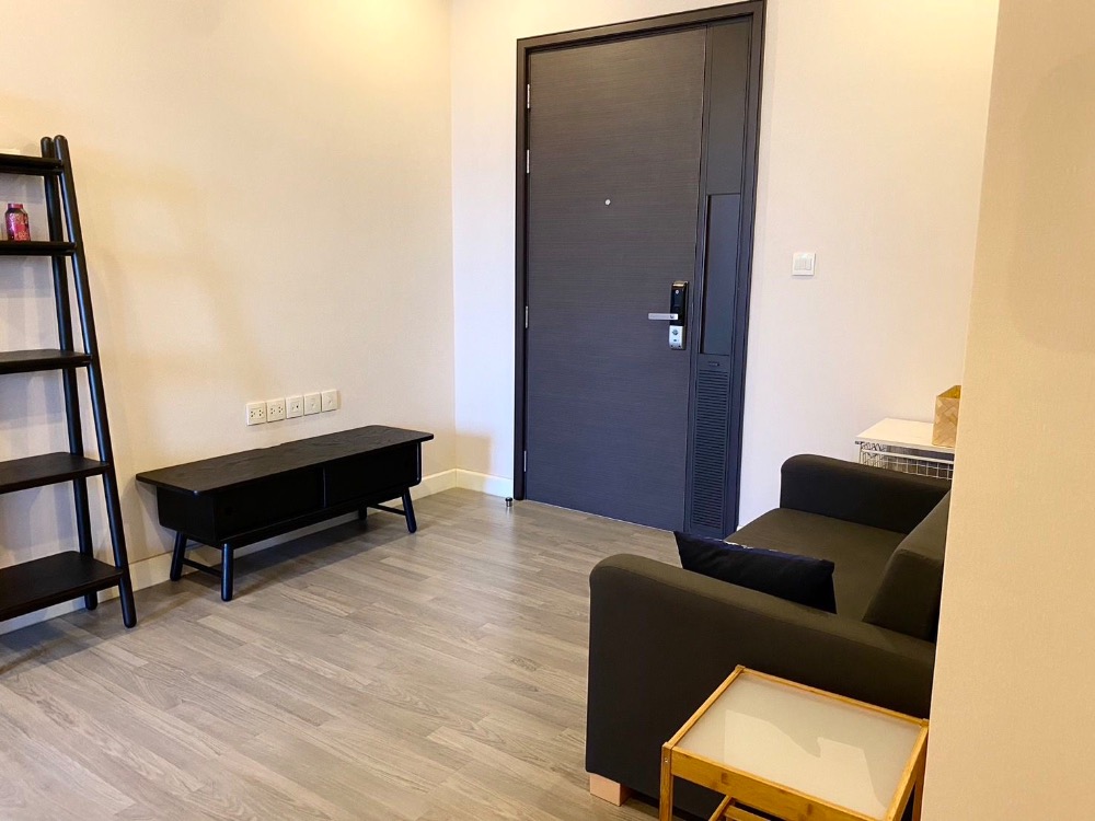 For RentCondoSiam Paragon ,Chulalongkorn,Samyan : 🔥For urgent rent🔥 Condo The Room Rama 4, 1 bedroom, size 44.34 sq m., 10th floor, new room, fully furnished, near MRT Hua Lamphong