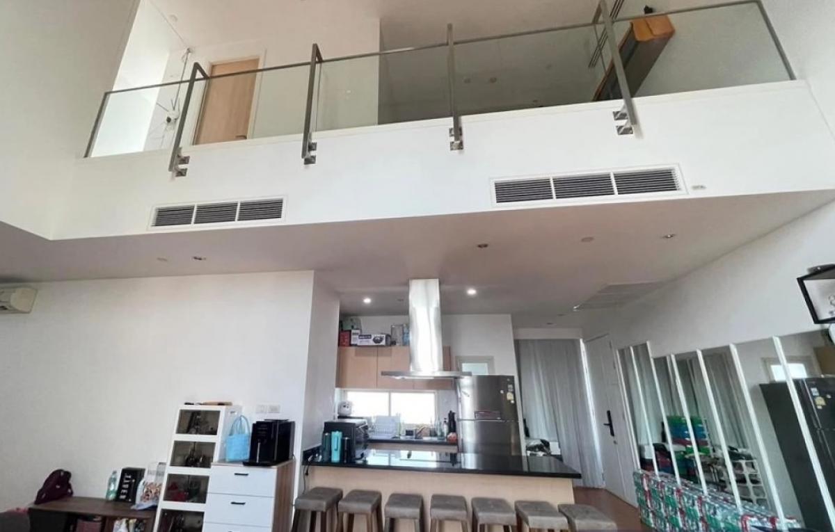 For SaleCondoKasetsart, Ratchayothin : Sell ​​Wind Ratchayothin 3 Bedrooms 148 sqm near the sky train. Price 15.5 MB. Interested in making an appointment 0808144488.