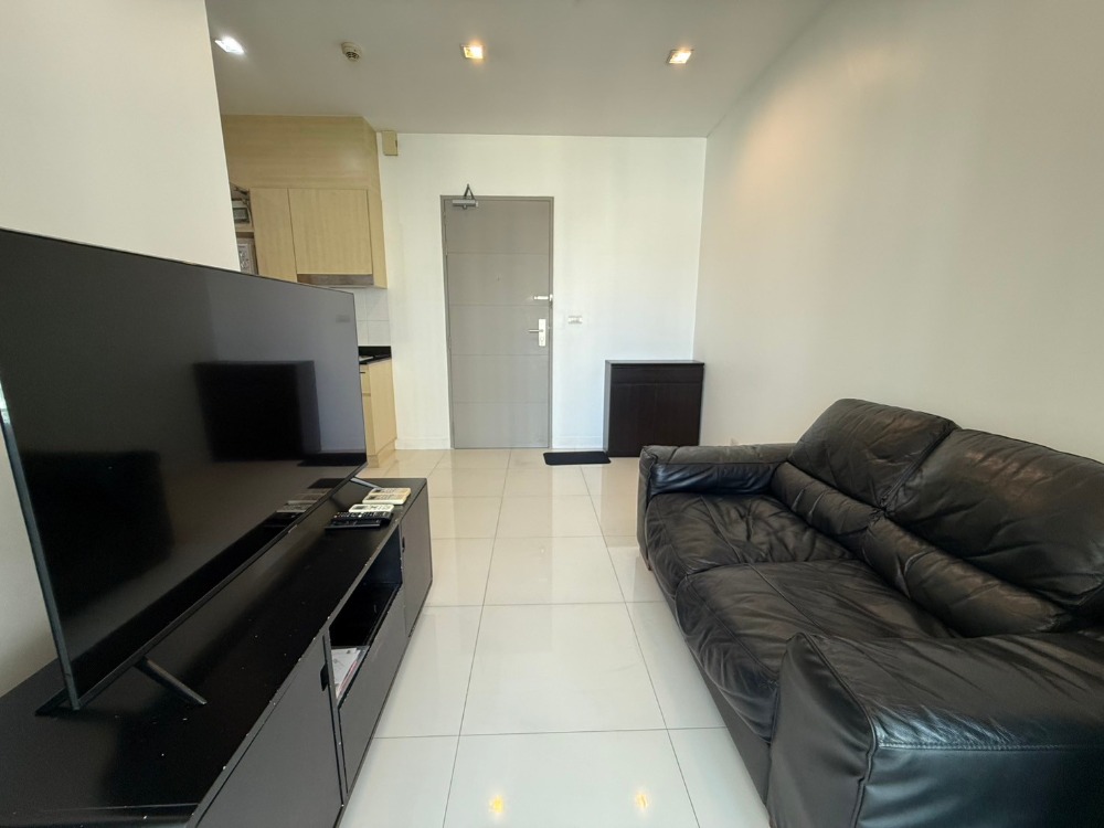 For RentCondoOnnut, Udomsuk : Rent Ideo Verve Sukhumvit. Choose a comfortable life in a good condo. In a good location that should not be missed! Rental price only 23,000 baht/month