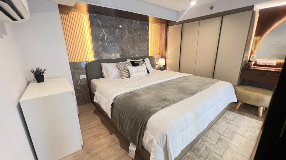 For SaleCondoRama9, Petchburi, RCA : Condo for sale in the middle of the city, condo, IDO, Rama 9-Asoke, Duplex room, beautiful view room (S4657)