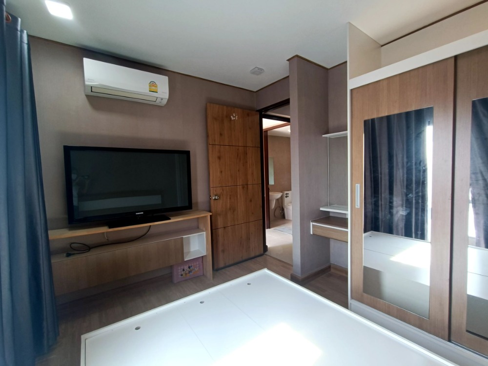 For SaleCondoNonthaburi, Bang Yai, Bangbuathong : Condo for sale, very new room, very big room, very good price, like at home.