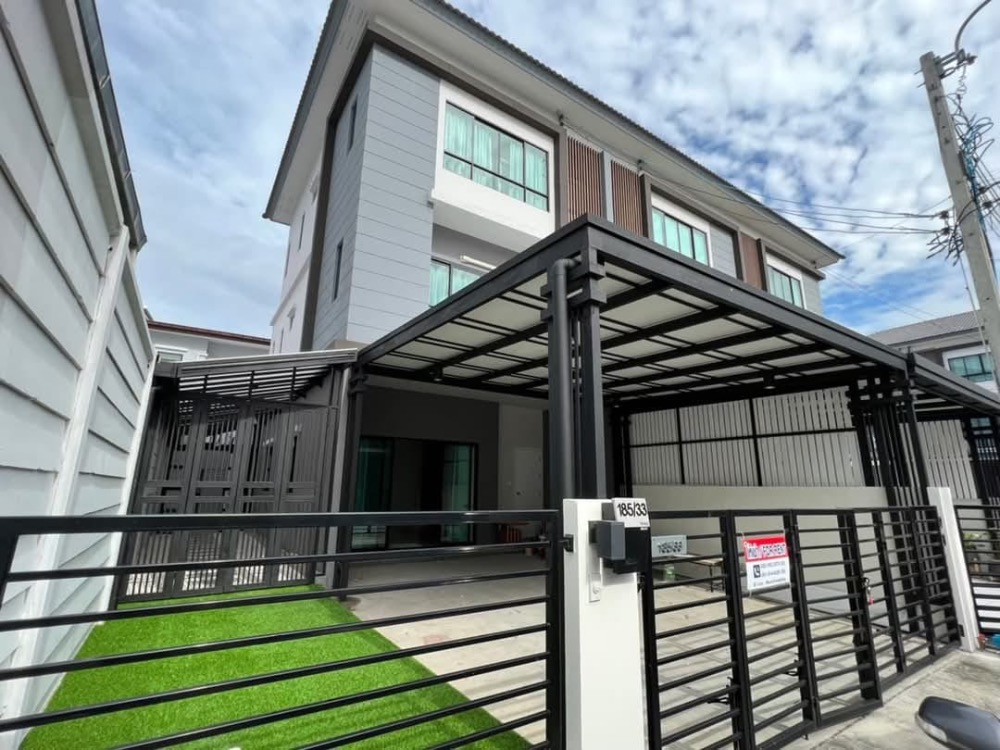 For RentTownhomeLadprao101, Happy Land, The Mall Bang Kapi : FOR RENT House Project : The Connect UP3 Ladprao 126