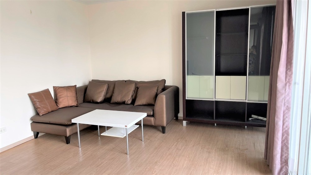 For RentCondoSilom, Saladaeng, Bangrak : Rent Silom Suite Condo (Sathorn 12)