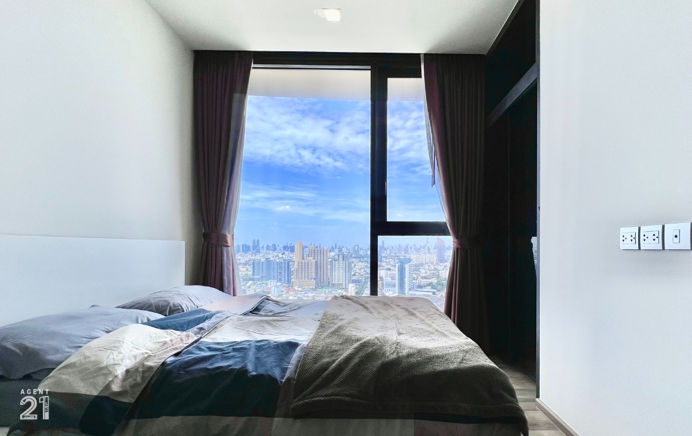 For SaleCondoSapankwai,Jatujak : For Sale –1 Bedroom near BTS Mochit and MRT at The Line Jatujak – Mochit