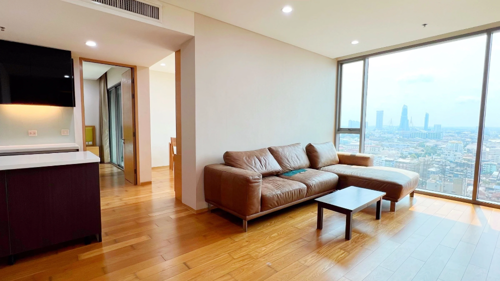 ให้เช่าคอนโดสาทร นราธิวาส : For rent spacious unit at The breeze narathiwas, 90 s,qm. 2 bed 2 bath, only 30k/month ให้เช่า คอนโด เดอะ บรีซ นราธิวาส ห้องใหญ่ ชั้นสูง แต่งครบ พร้อมอยู่  2 ห้องนอน 2 ห้องน้ำ ราคาดีมาก 30,000./เดือน