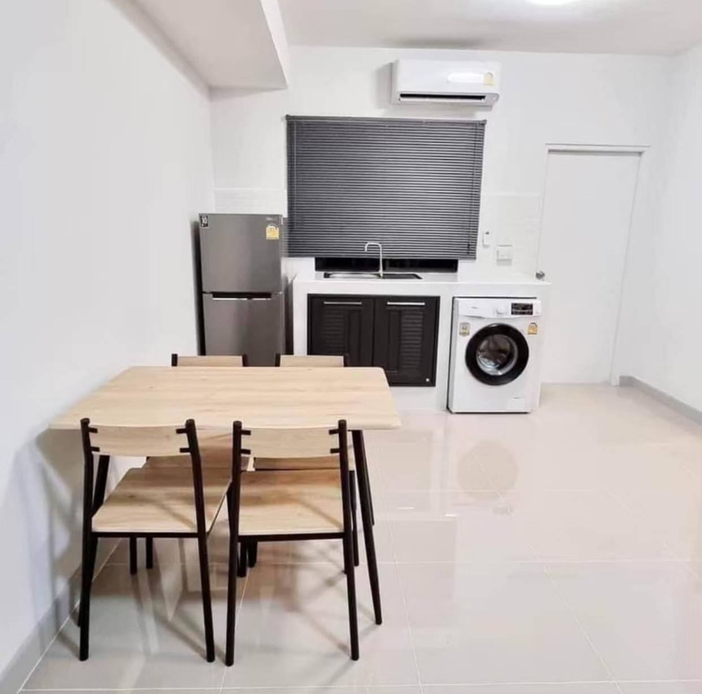 For RentHousePathum Thani,Rangsit, Thammasat : Rent a townhome Project Phahonyothin-Rangsit Mai, clean, ready for you to carry the bag already !!