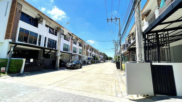 ให้เช่าทาวน์โฮมอ่อนนุช อุดมสุข : HR2258 House for rent, 3-storey townhouse, The Private Sukhumvit-Bangchak , BTS Bangchak (E10)