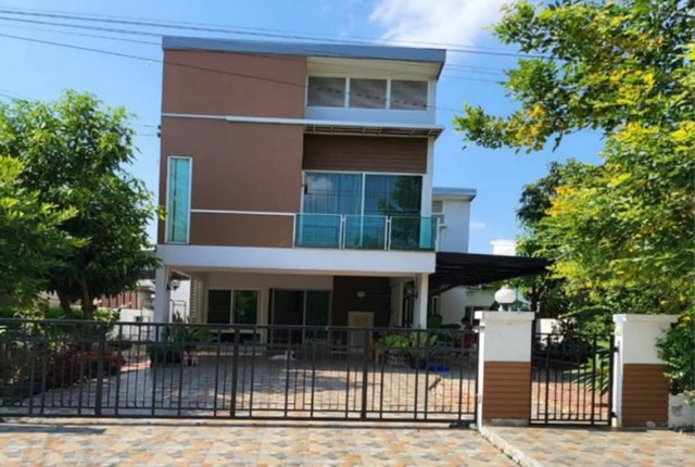 For RentHouseLadkrabang, Suwannaphum Airport : HR2262 2 -storey detached house for rent, Home Plazet Park Project Ring Road-Rama 9 Near Suvarnabhumi Airport