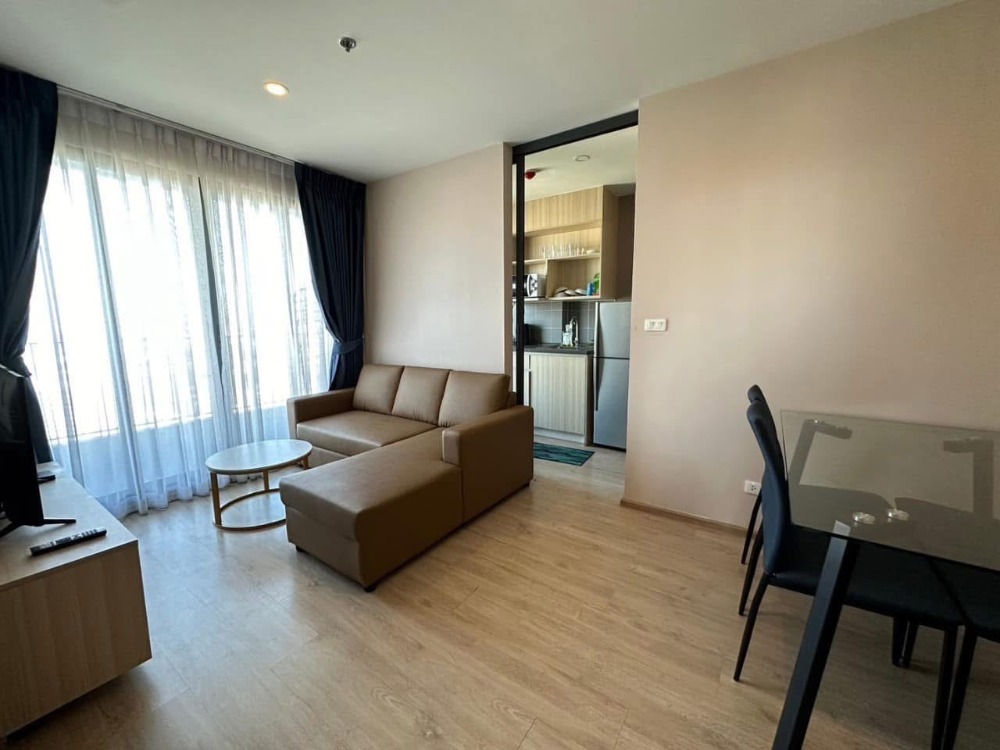 For RentCondoBangna, Bearing, Lasalle : 🔥 [ For Rent ] -  [ Ideo O2 ] / 2 Bedroom - Fully furnished with unblockable view, high floor. Very NEW, Never been rented!! Easily to travel around by BTS Bangna and close to BITEC ONLY 22,000!!! 👍