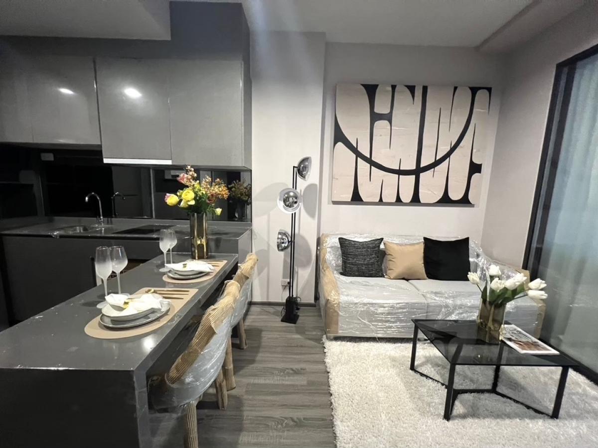 For RentCondoSiam Paragon ,Chulalongkorn,Samyan : 🏢ideo Chula Samyan 2 bedrooms 🌟 Very new, not plastic sheep 🛋️ Ready to go in 35k/month. Interested, contact Line: @unicondo.official 🎓