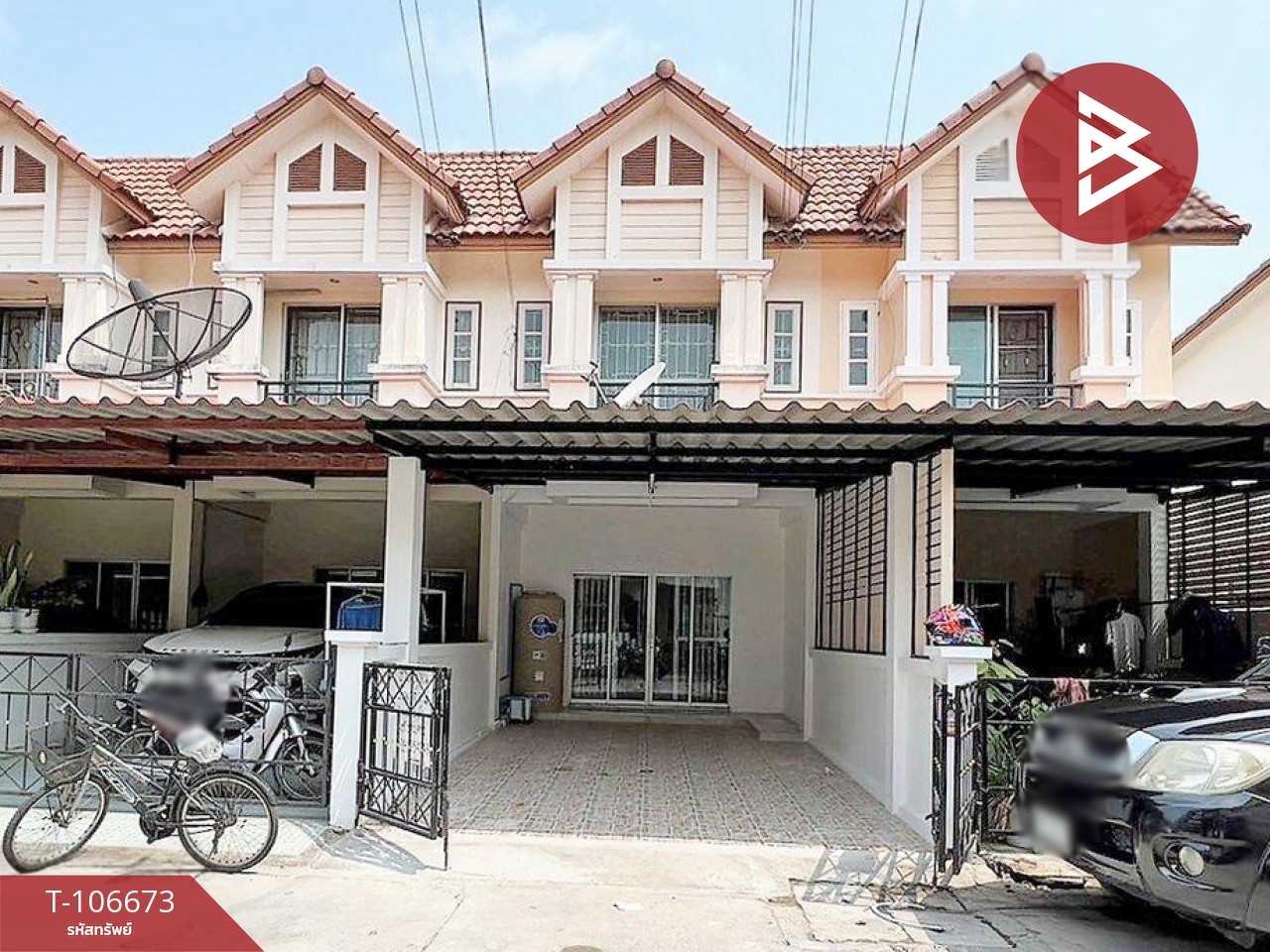 For SaleTownhomePattaya, Bangsaen, Chonburi : Townhouse for sale หมู่บ้านรินรดา3 พานทอง ชลบุรี พร้อมอยู่