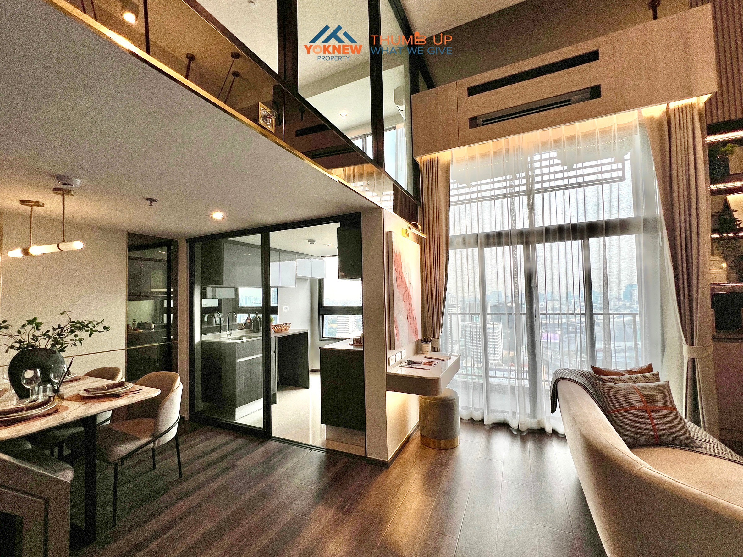 ขายคอนโดพระราม 9 เพชรบุรีตัดใหม่ RCA : โปรร้อน ✨Ideo Rama 9 - Asoke✨ห้อง 2 Bedroom Hybrid เพดานสูง 4.5 เมตร อยู่สบาย ไม่อึดอัด แบ่งพื้นที่ใช้สอยลงตัว ตอบโจทย์การอยู่อาศัย