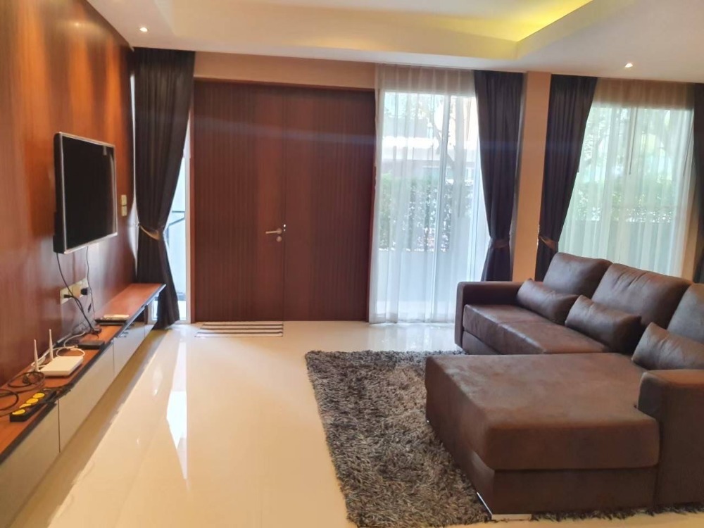 For RentHousePattanakan, Srinakarin : 📌 Rent a detached house, Nirvana Beyond 3 bedrooms, 1 housewife, complete decoration, built in built in appliances  Travel with an Airport Link Ban Thap Chang