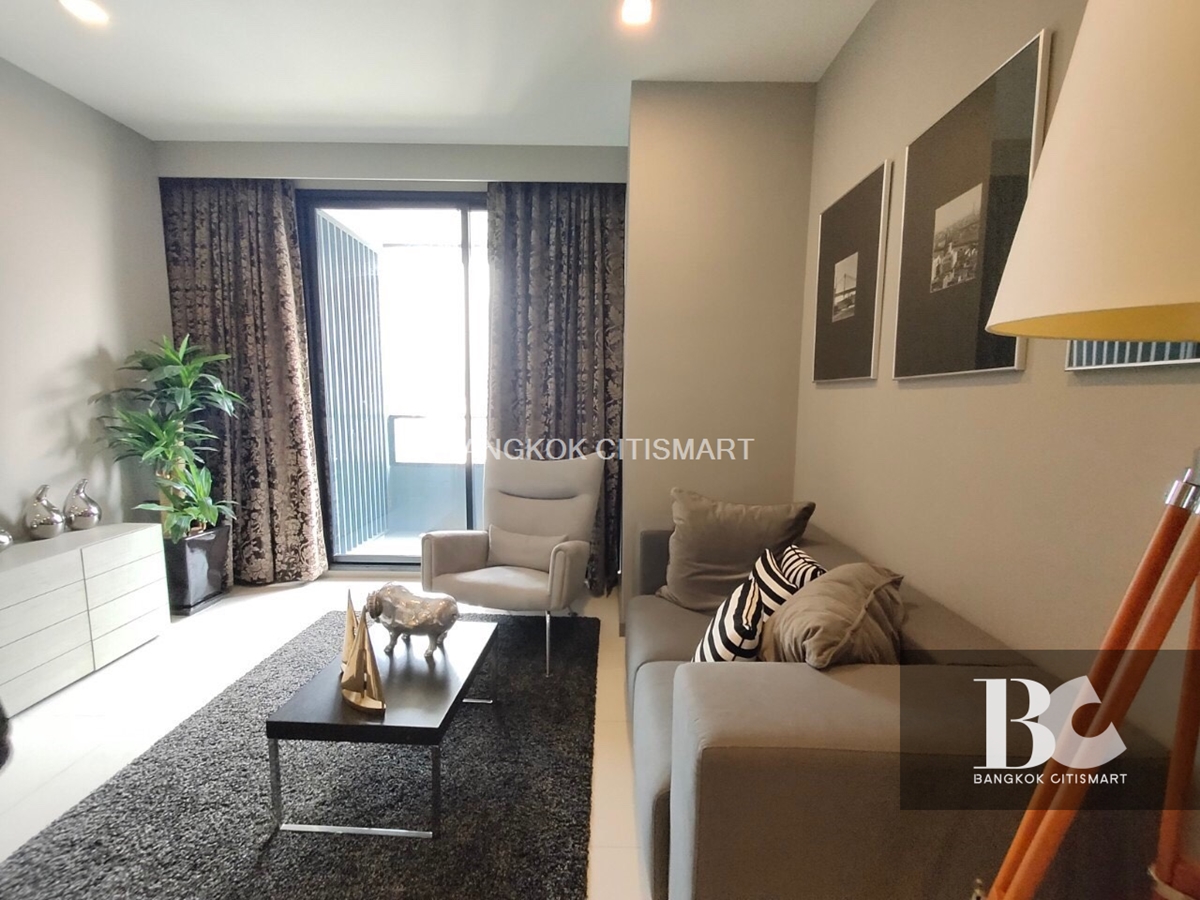 ขายคอนโดสีลม ศาลาแดง บางรัก : ต่อรองได้ M Silom 1 bedroom 51sqm Pet friendly