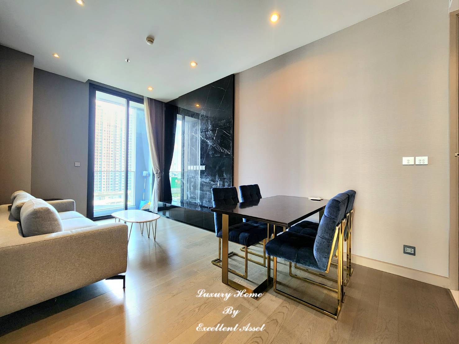 For RentCondoRama9, Petchburi, RCA : 💥𝐅𝐨𝐫 𝐑𝐞𝐧𝐭 Luxury condo in Asoke area The Empress Asoke Condo, size 77 sq m., 2 bedrooms, 2 bathrooms, 11th floor, fully furnished + complete electrical appliances