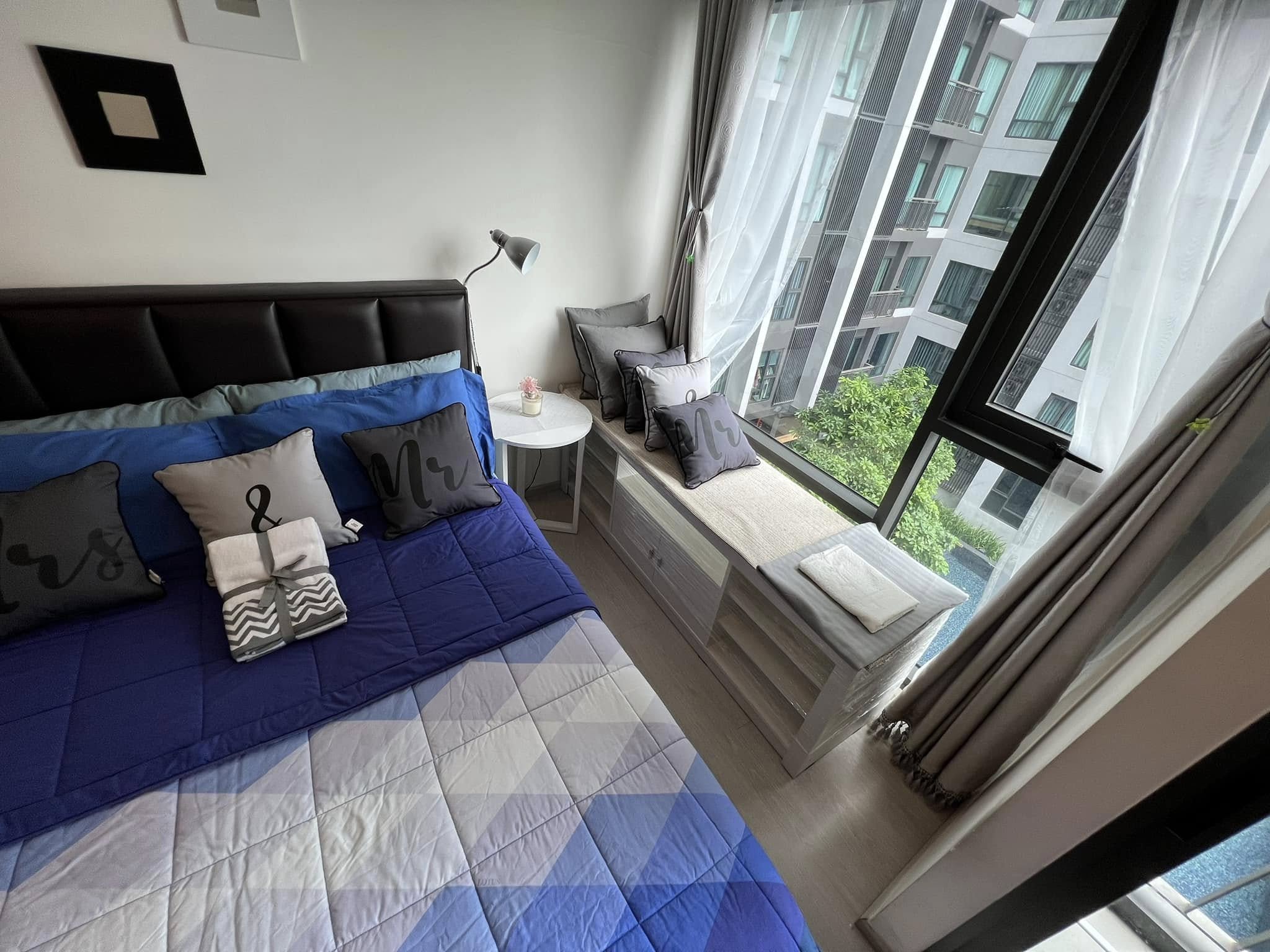 For RentCondoSukhumvit, Asoke, Thonglor : 🔐#PT2412_025🔐 Available and ready to move in 🗓️Foot Rest (50 ft. 1 gal, 1 gal) 𝐑𝐇𝐘𝐓𝐇𝐌 𝐒𝐮𝐤𝐡𝐮𝐦𝐯𝐢𝐭 𝟑𝟔-𝟑𝟖