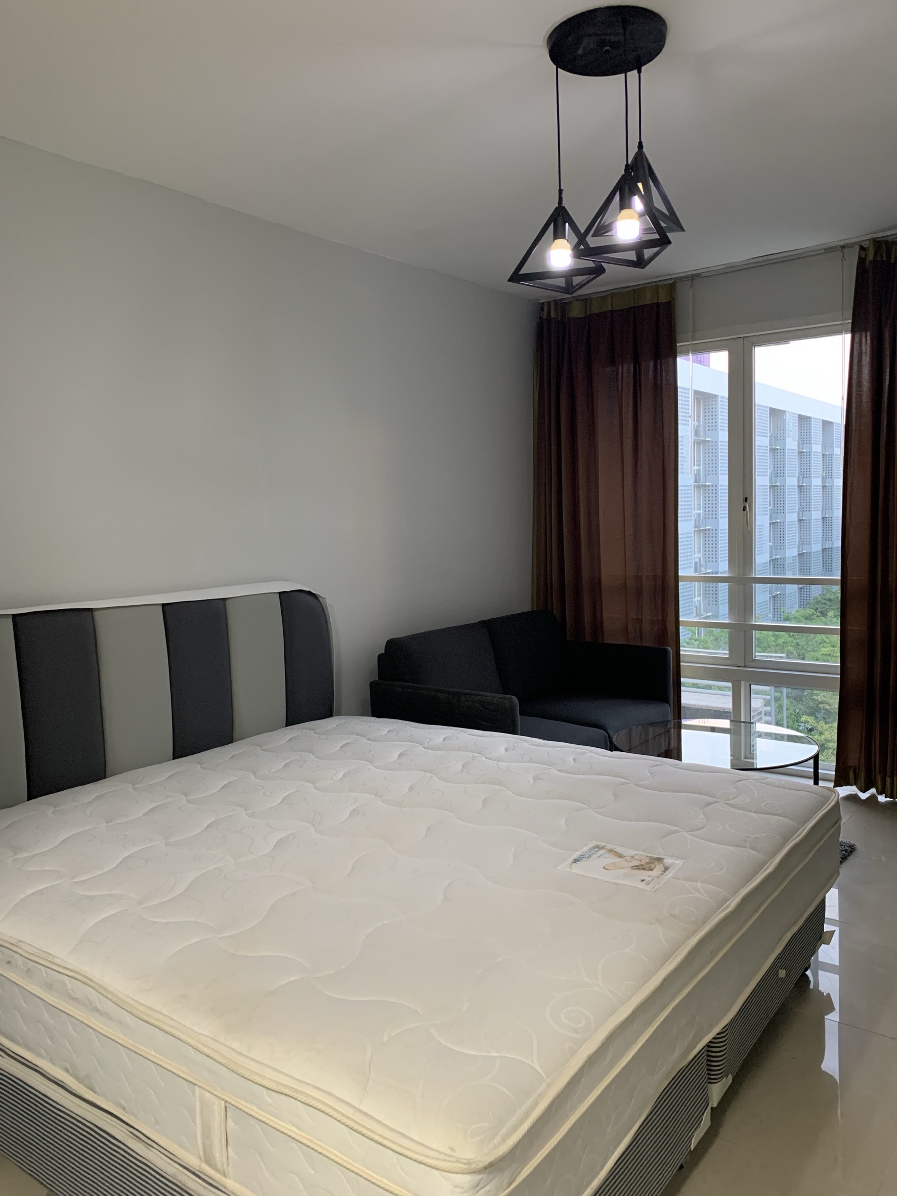 For RentCondoRama9, Petchburi, RCA : For rent, Ihouse RCA. 7.000 baht.