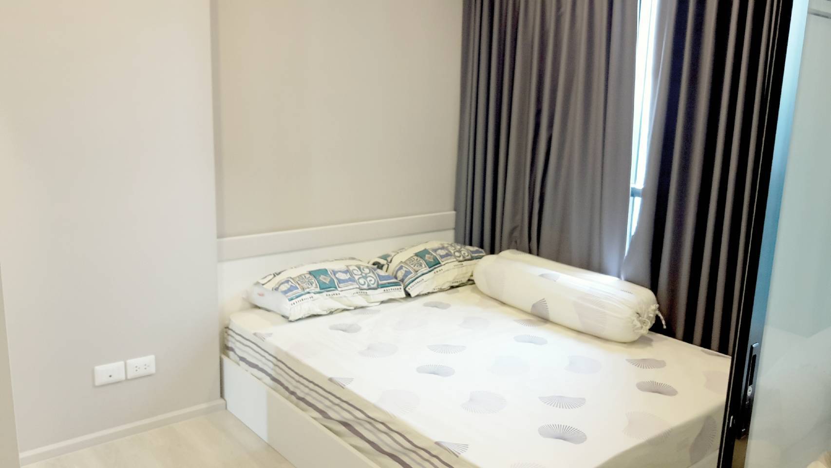 For RentCondoRama9, Petchburi, RCA : !! Beautiful room for rent Condolette Midst Rama 9 near MRT Rama 9