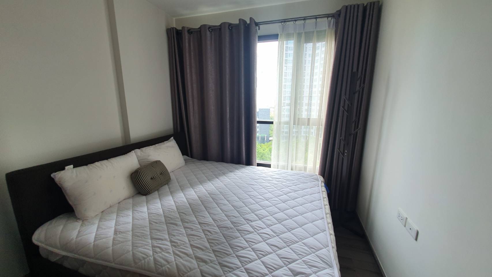 For RentCondoOnnut, Udomsuk : Hot Price for rent The Base Park East, cheapest price, beautiful room 🔥