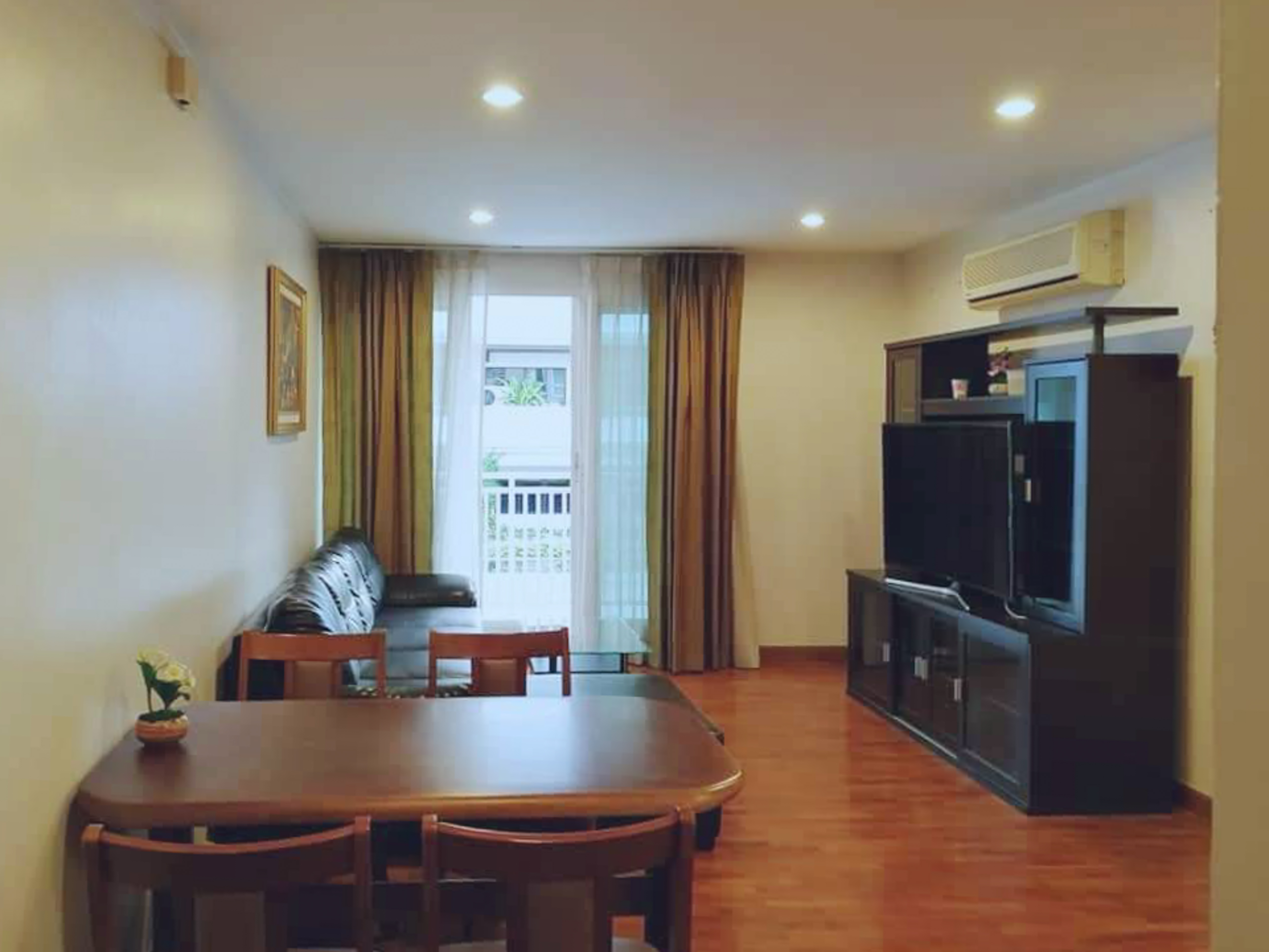 ให้เช่าคอนโดนานา : Condo Baan Siri Sukhumvit Soi 13