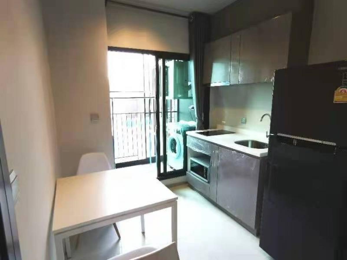 ให้เช่าคอนโดพระราม 9 เพชรบุรีตัดใหม่ RCA : Life Asoke Rama 9 for rent