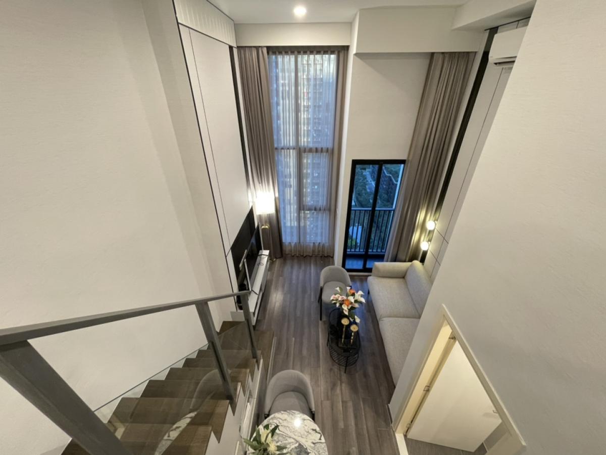 ให้เช่าคอนโดพระราม 9 เพชรบุรีตัดใหม่ RCA : ✨ปล่อยเช่าห้องใหม่✨ Duplex 1 Bedroom at Knightsbridge Space Rama 9 , ใกล้ MRT และ Central พระราม 9