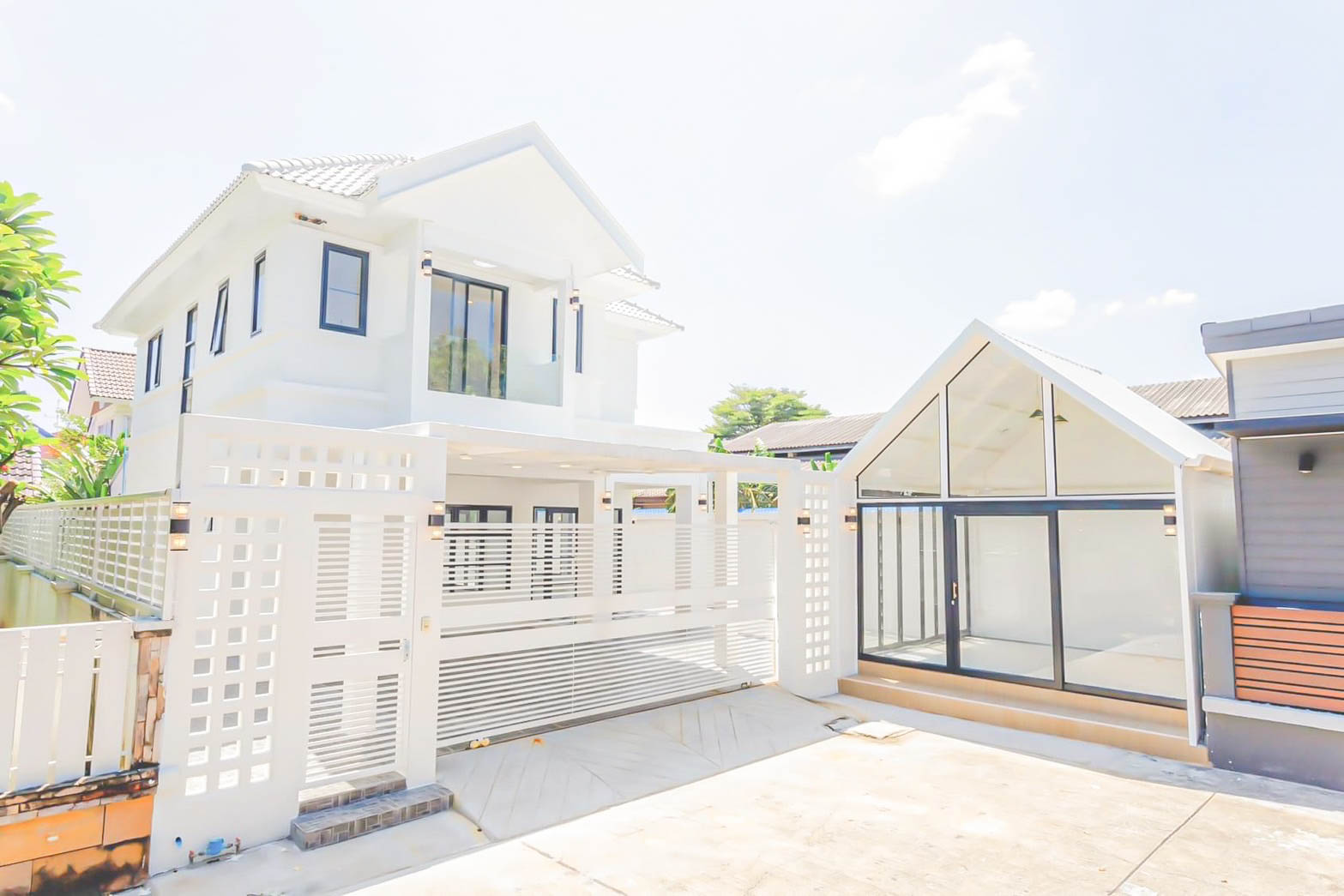 For SaleHouseKaset Nawamin,Ladplakao : CB035😍 For Sell House for sale 2-storey House 🚪3 Bedroom 🏢 Nuanchan Nuanchan🔔 House Area: 00.00 Sq. 🔔 Usable area: 54.00 sq.m. 💲 Sale: 8,900,000 ฿ 📞O92-8676473, O65-9423251✅Lineid: @Newnormal