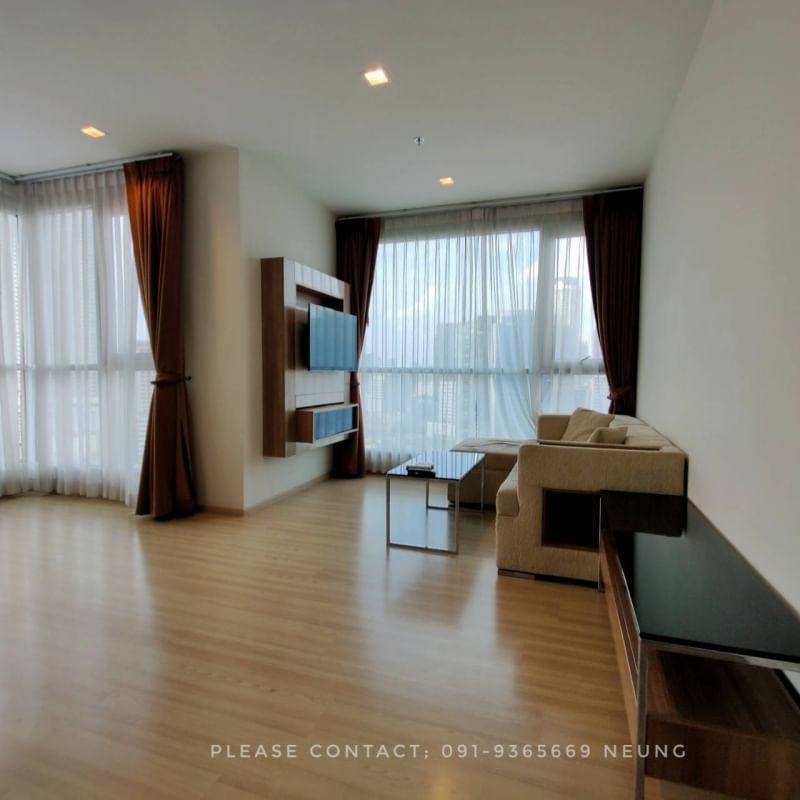 ขายคอนโดสาทร นราธิวาส : คอนโดนี้ขาย ริธึ่มสาทร 1 นอนใหญ่ / Rhythm Sathorn 21 for Sale Corner Unit  ****