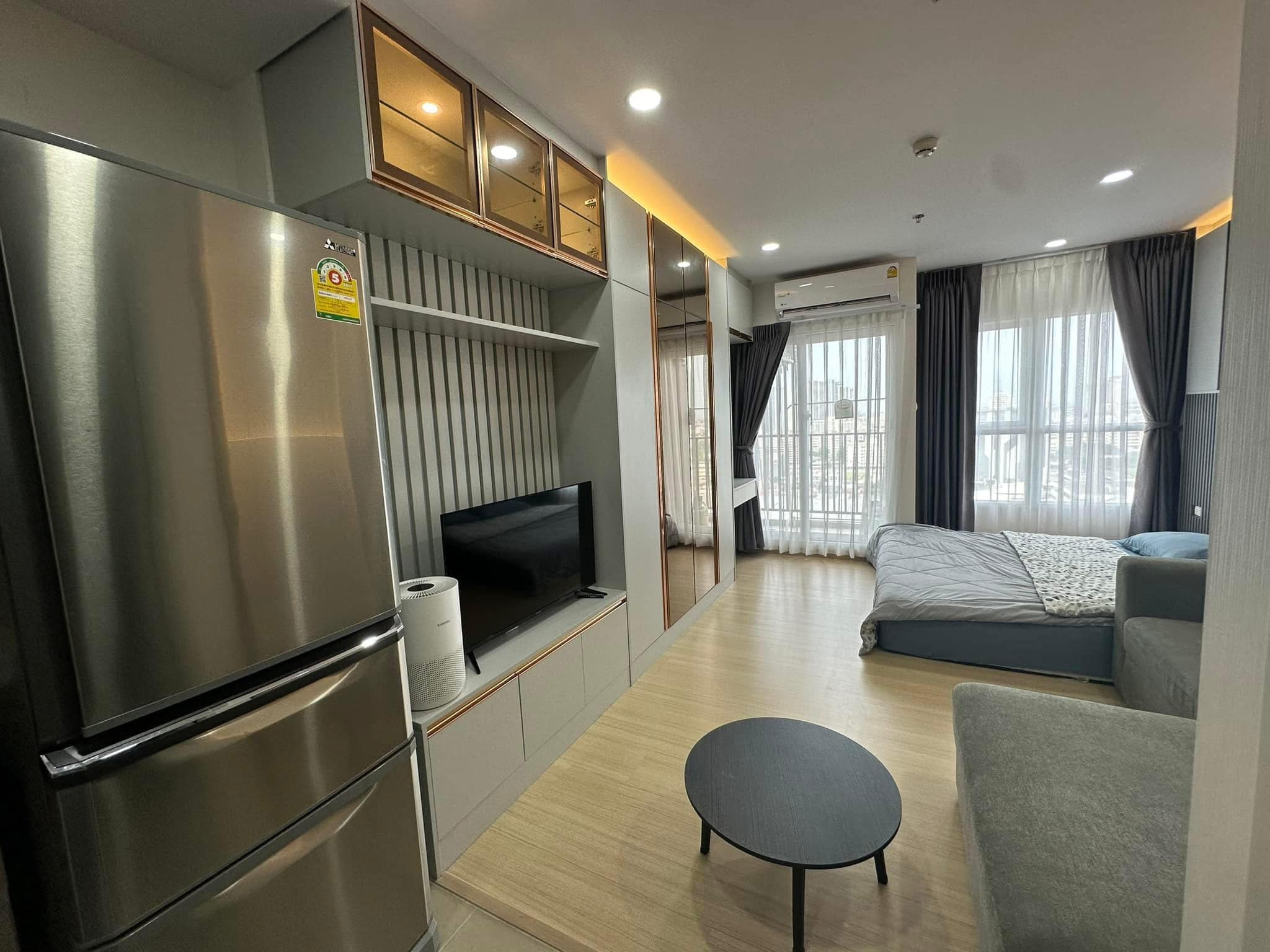 For RentCondoRamkhamhaeng, Hua Mak : 📍 Ready to built in the whole condo room ** Near Ramkhamhaeng University and The Mall Bangkapi ** Supalai Veranda Ramkhamhaeng (Supalai Werenda Ramkhamhaeng)