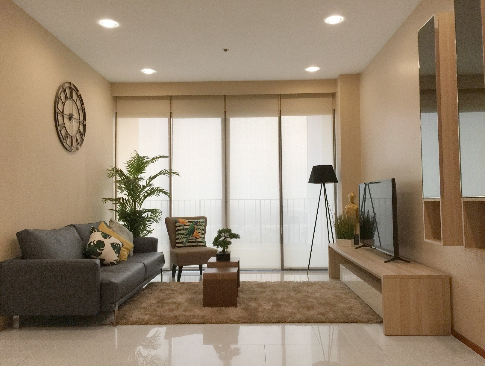 ให้เช่าคอนโดสุขุมวิท อโศก ทองหล่อ : Luxury Condo for Rent at The Emporio Place – 1 Bedroom, 1 Bathroom